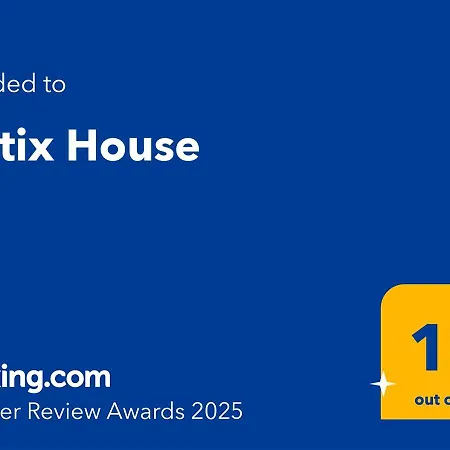 Tettix House * Fichti